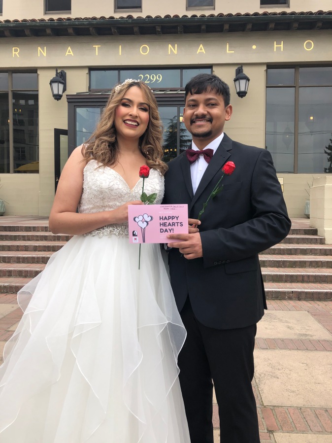 Holding I-House Love Grams